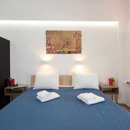 Afroditi Hotel Плакиас Экстерьер фото