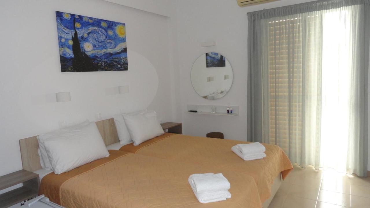 Afroditi Hotel Плакиас Экстерьер фото